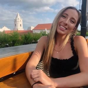 Meet your Posher, Natalia